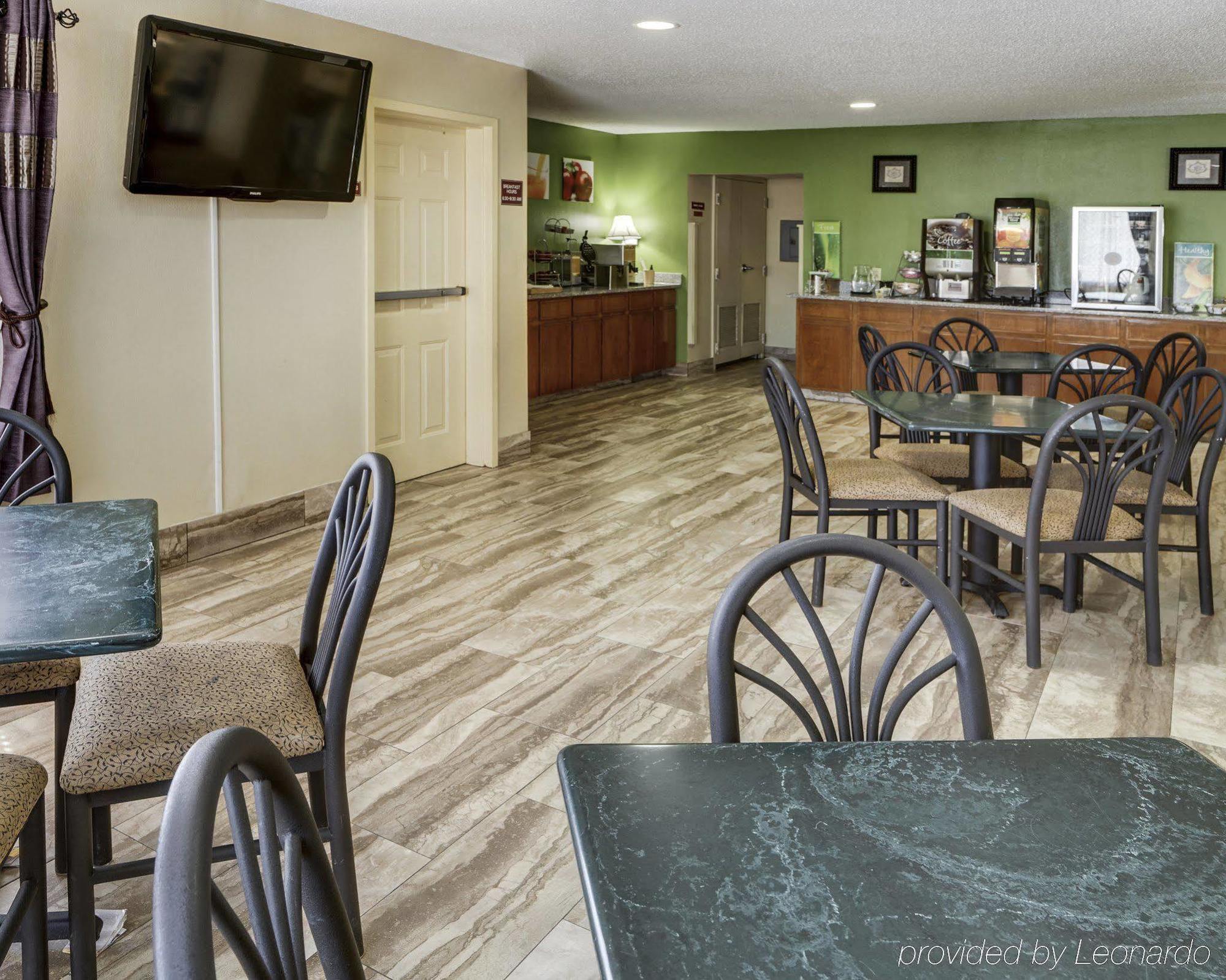 Quality Suites Baton Rouge East - Denham Springs Extérieur photo